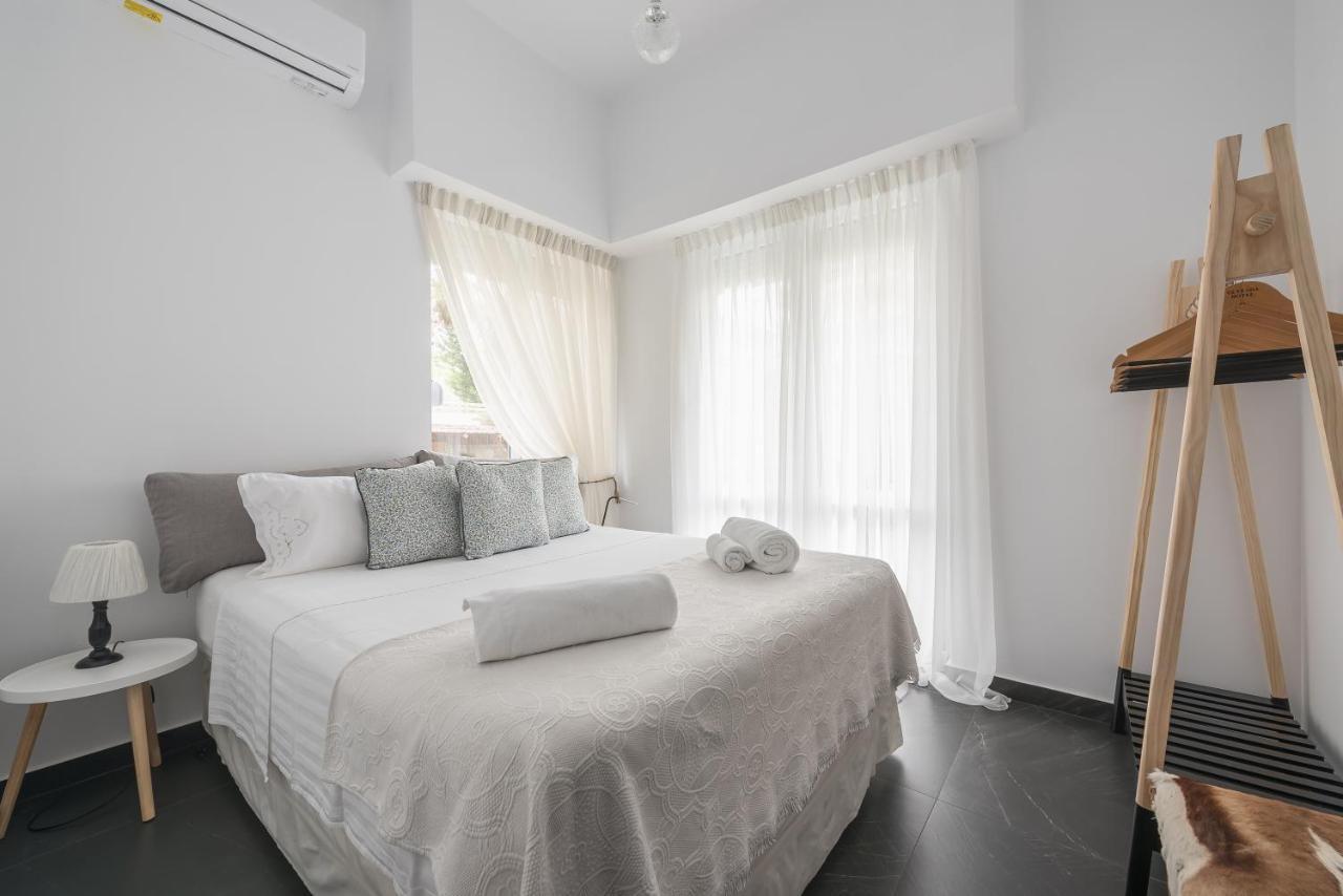 Garden Villa Glyfada アテネ エクステリア 写真