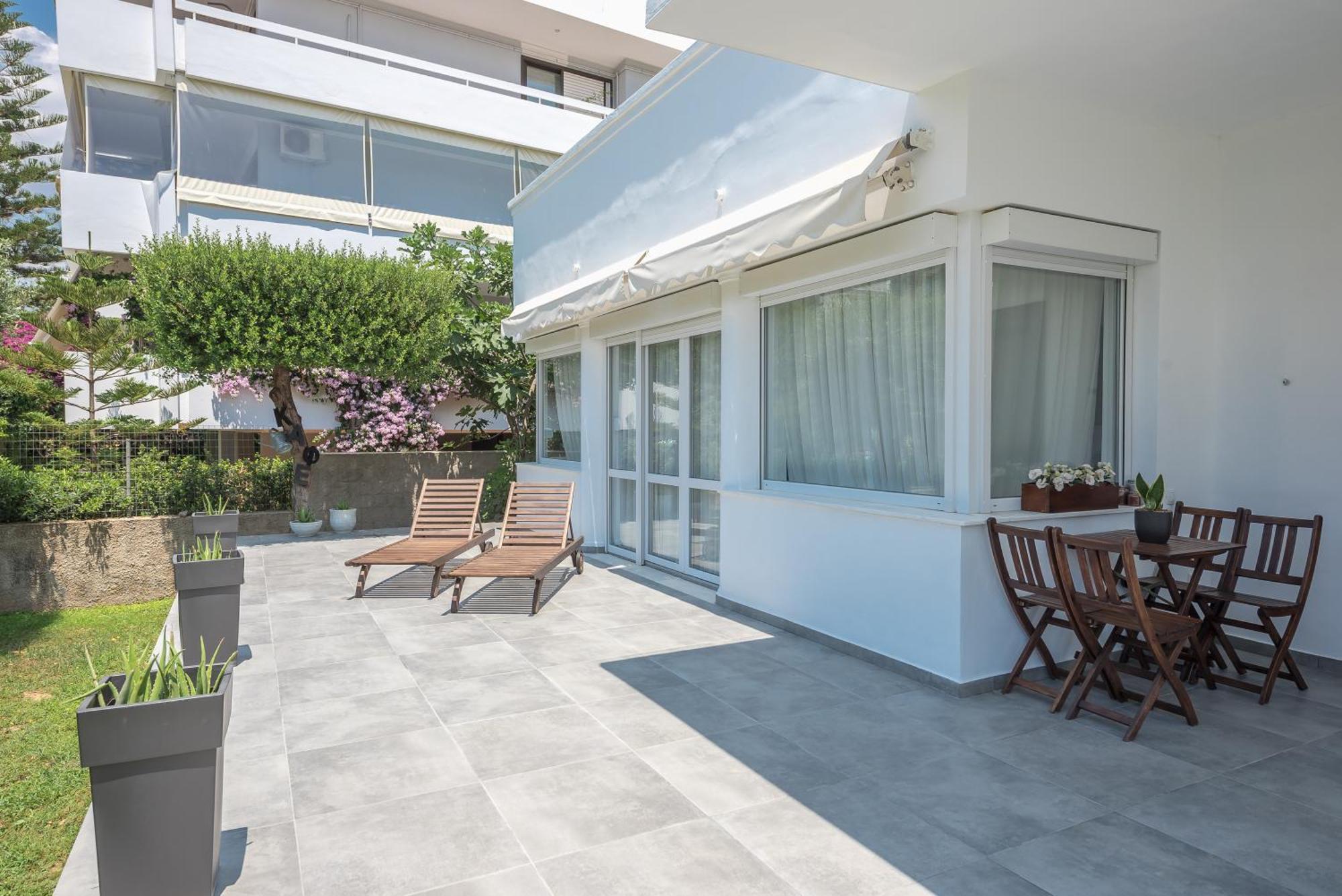 Garden Villa Glyfada アテネ エクステリア 写真